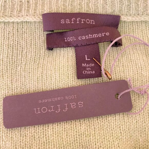 Saffron NWT 100% Cashmere Pullover Sweater Womens Size Large Rounded Neckline - Picture 4 of 6